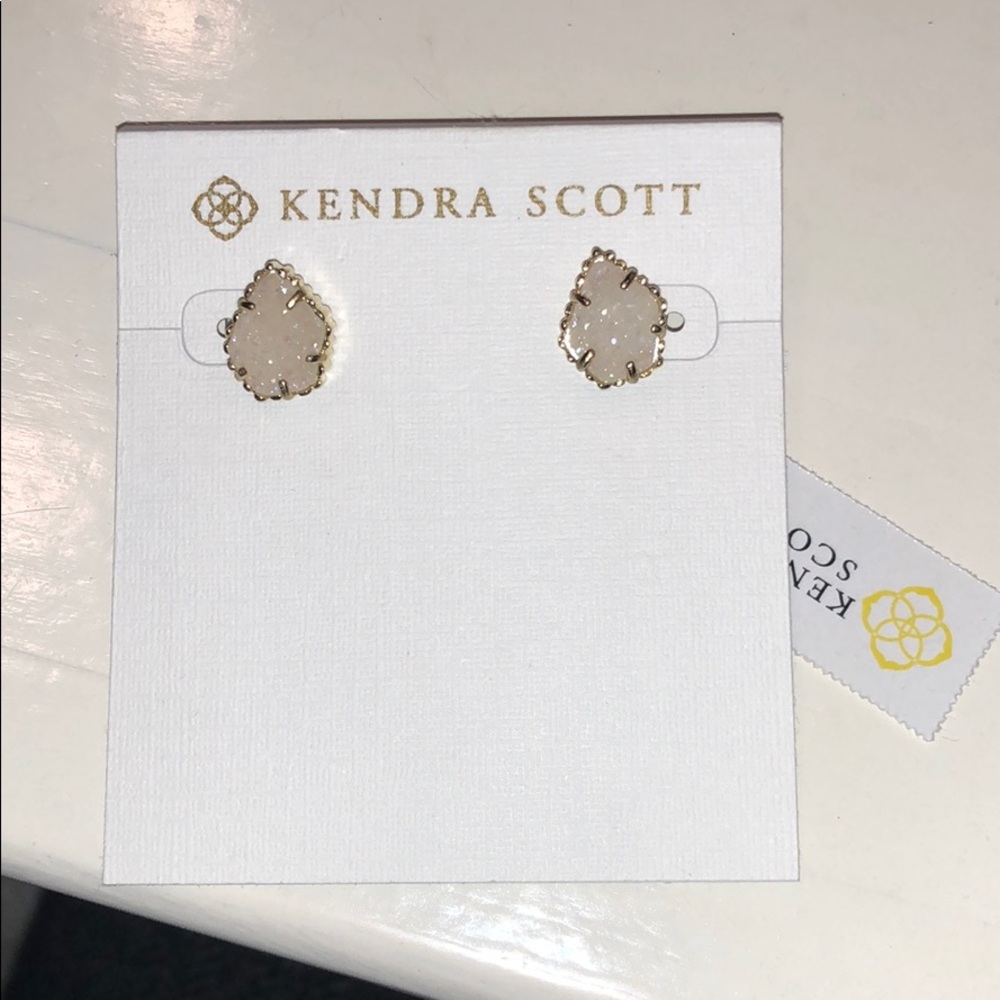 kendra scott earings